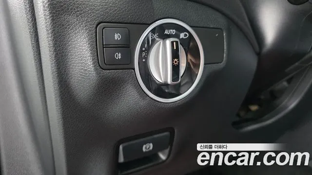 Mercedes-Benz GLA-Class 2018 — фото 14