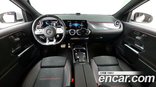Mercedes-Benz GLA-Class 2023 — фото 7