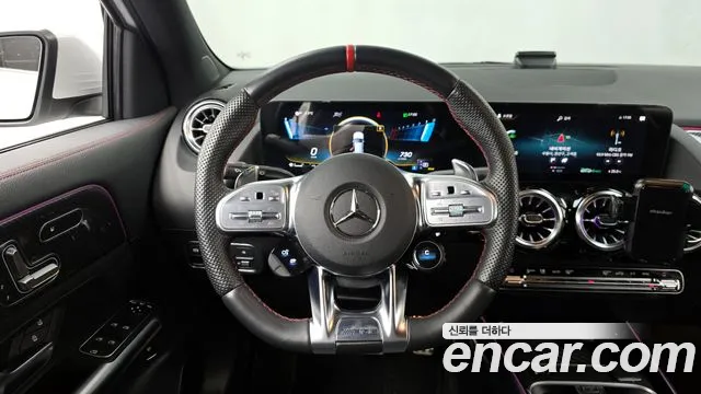 Mercedes-Benz GLA-Class 2023 — фото 13