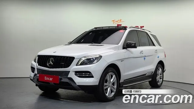 Mercedes-Benz M-class 2015 — фото 1