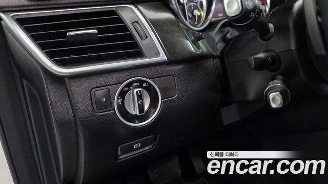 Mercedes-Benz M-class 2015 — фото 13