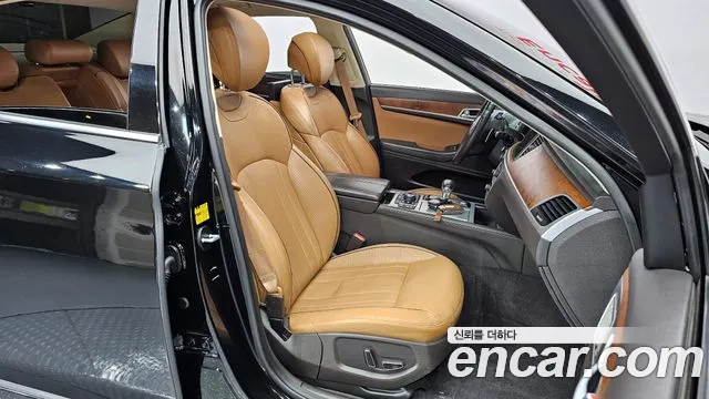 Genesis G80 2017 — фото 10