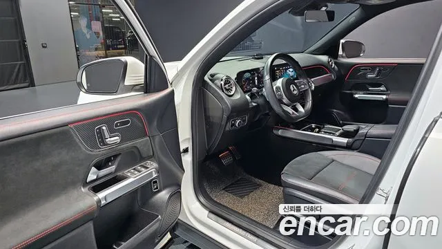 Mercedes-Benz GLB-Class 2021 — фото 11