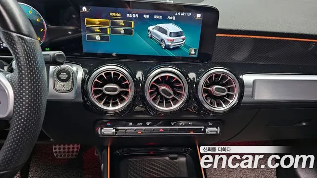 Mercedes-Benz GLB-Class 2021 — фото 15