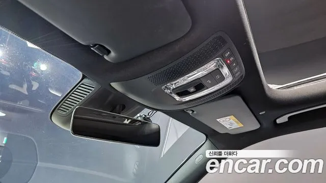 Mercedes-Benz GLB-Class 2021 — фото 18