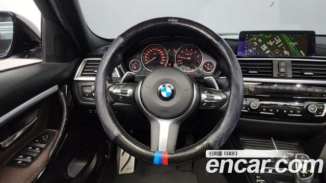 BMW 3-Series 2018 — фото 15