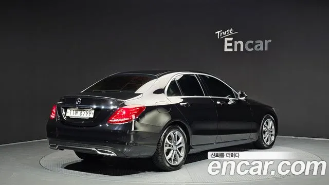 Mercedes-Benz C-Class 2017 — фото 2