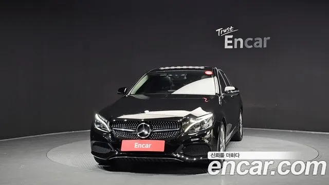 Mercedes-Benz C-Class 2017 — фото 3