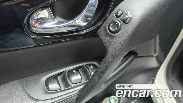 Nissan Qashqai 2016 — фото 14