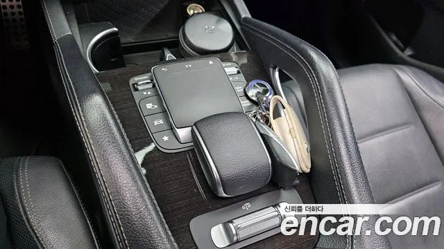 Mercedes-Benz GLE-Class 2021 — фото 16