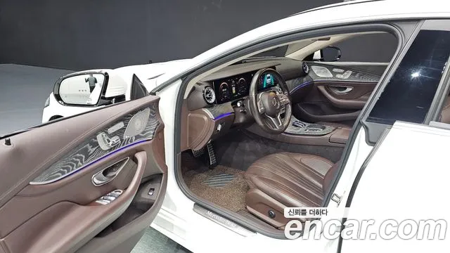 Mercedes-Benz CLS-Class 2021 — фото 11