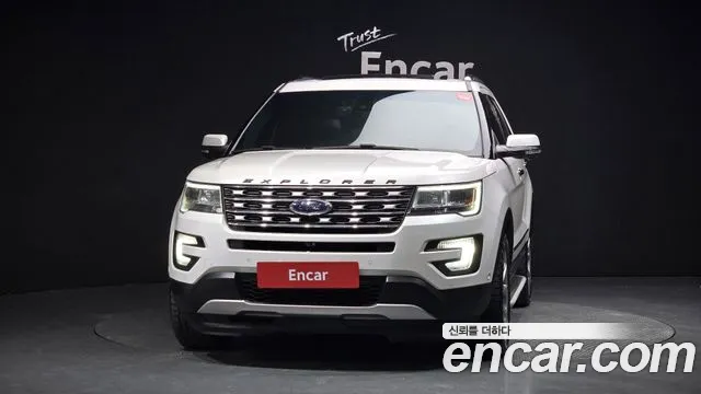 Ford Explorer 2017 — фото 3