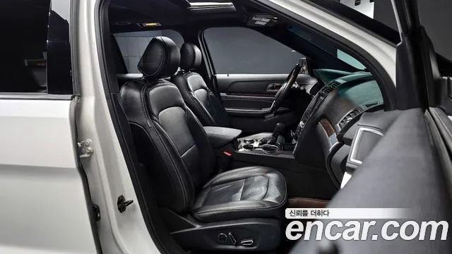 Ford Explorer 2017 — фото 10
