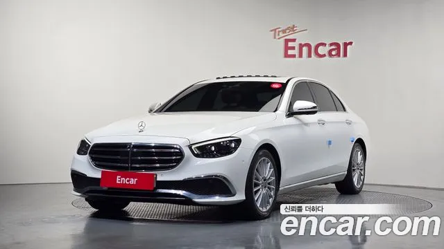 Mercedes-Benz E-Class 2022 — фото 1
