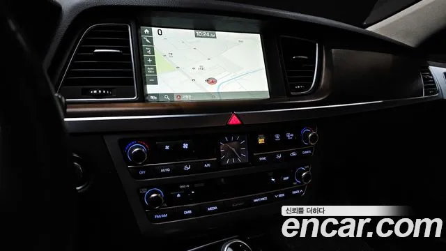 Hyundai Genesis 2016 — фото 14