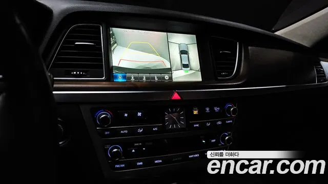 Hyundai Genesis 2016 — фото 15