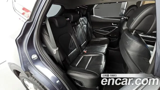 Hyundai Santafe 2016 — фото 11