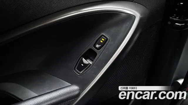 Hyundai Santafe 2016 — фото 16