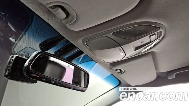 Hyundai Santafe 2016 — фото 18