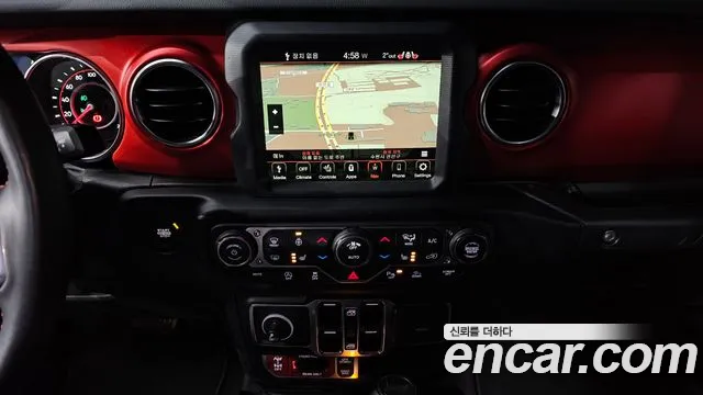Jeep Wrangler 2022 — фото 15