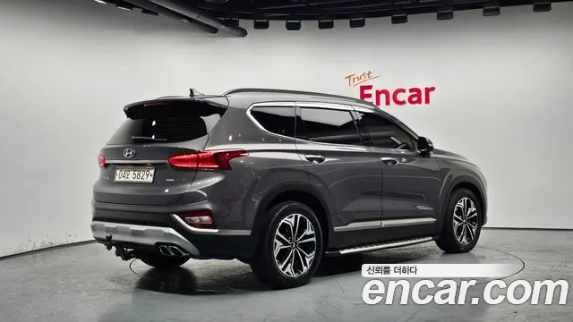 Hyundai Santafe 2019 — фото 2
