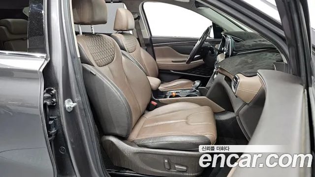 Hyundai Santafe 2019 — фото 10