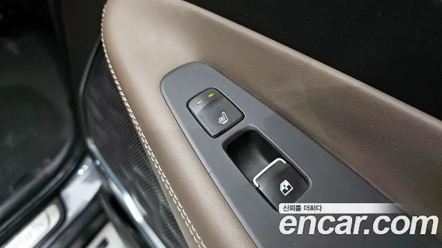 Hyundai Santafe 2019 — фото 19