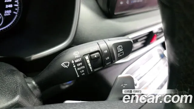 Hyundai Santafe 2022 — фото 14