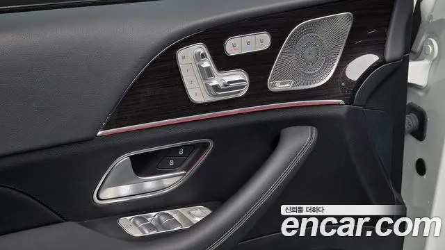 Mercedes-Benz GLE-Class 2023 — фото 17
