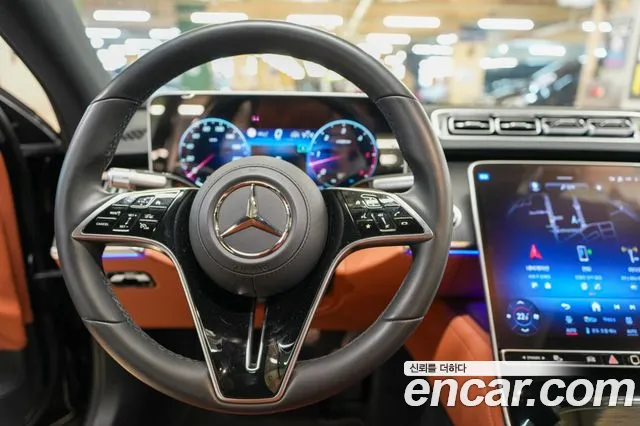 Mercedes-Benz S-Class 2025 — фото 12