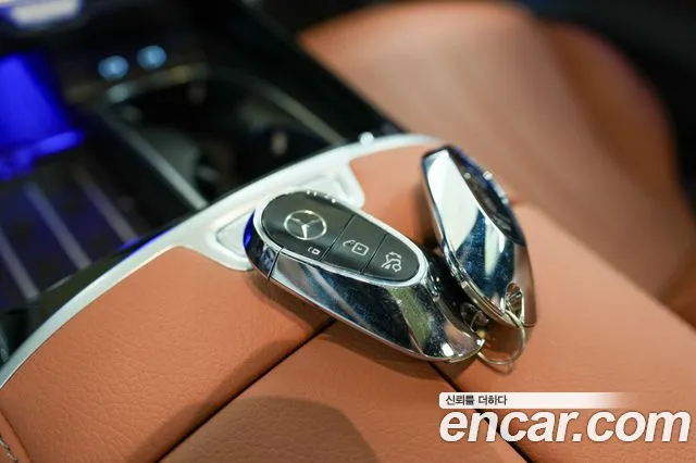 Mercedes-Benz S-Class 2025 — фото 15