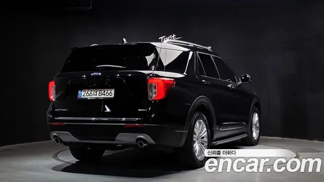 Ford Explorer 2020 — фото 2