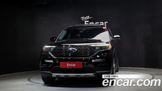 Ford Explorer 2020 — фото 3