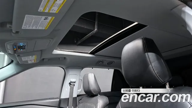 Ford Explorer 2020 — фото 19