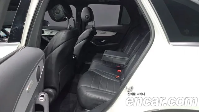 Mercedes-Benz GLC-Class 2022 — фото 12