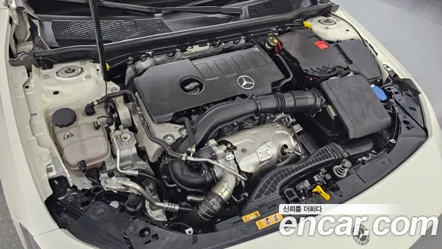 Mercedes-Benz A-Class 2020 — фото 6