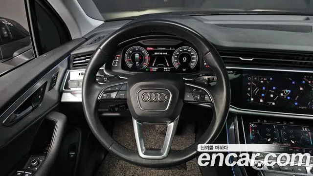 Audi Q7 2022 — фото 13