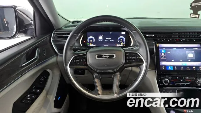 Jeep Cherokee 2021 — фото 13