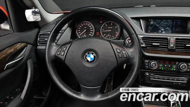 BMW X1 2013 — фото 13