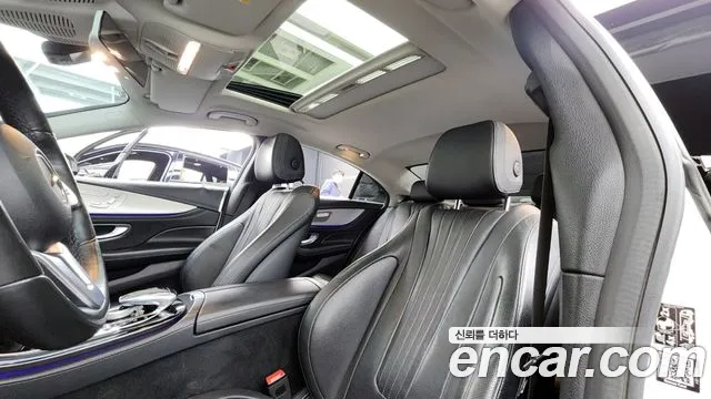 Mercedes-Benz CLS-Class 2019 — фото 19