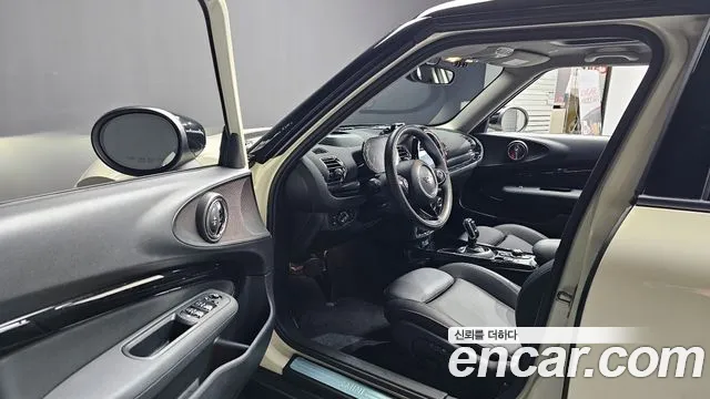 Mini Clubman 2021 — фото 10