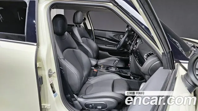 Mini Clubman 2021 — фото 12