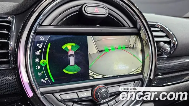 Mini Clubman 2021 — фото 16