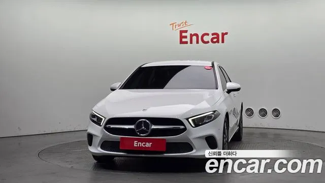 Mercedes-Benz A-Class 2021 — фото 3