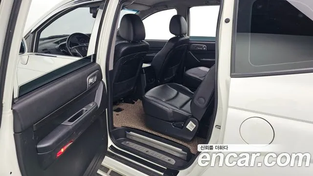 KG_Mobility_Ssangyong KORANDO 2018 — фото 13
