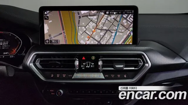 BMW X4 2022 — фото 14