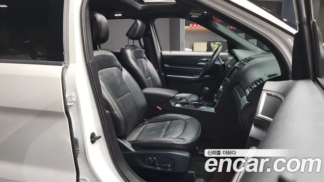Ford Explorer 2018 — фото 11