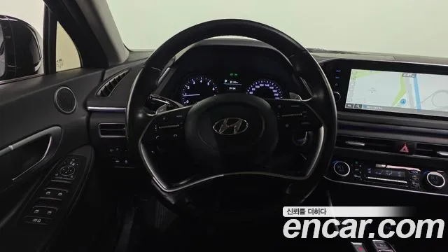 Hyundai Sonata 2022 — фото 13