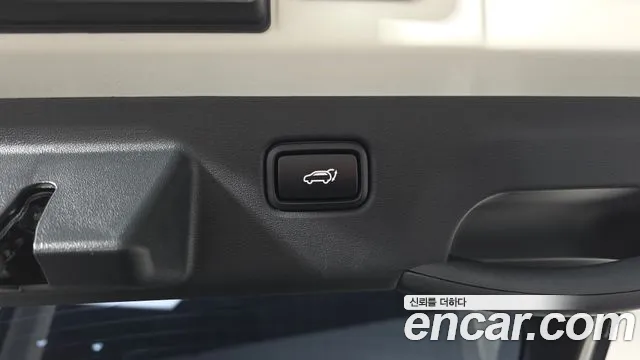 Kia EV6 2023 — фото 20