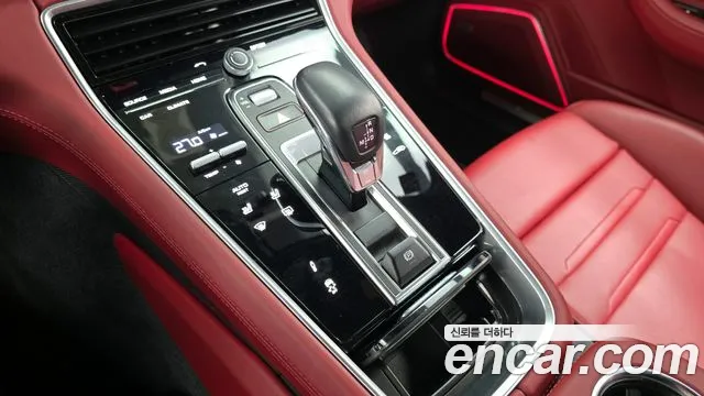 Porsche Panamera 2020 — фото 9